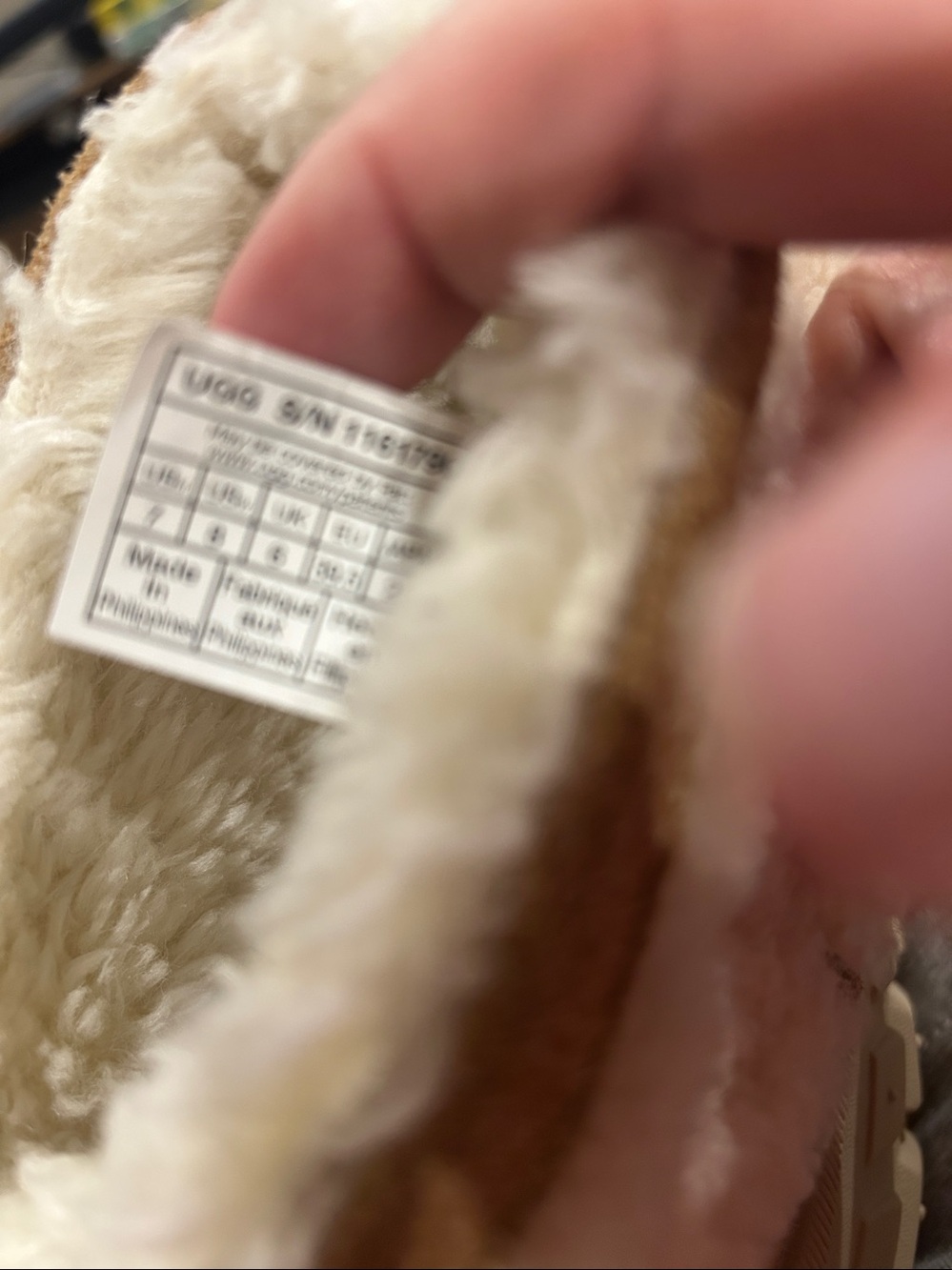 UGG Ventura Daze Mini Cozy Boots size 8 - Picture 7 of 8
